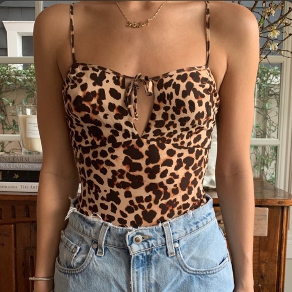 For Love And Lemons Tops - For Love and a lemons Melanie Bodysuit in Leopard